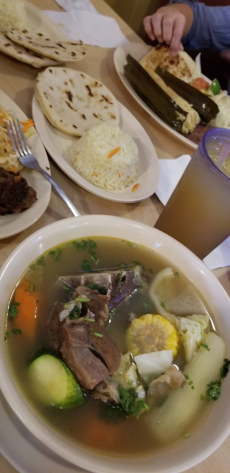 Magili Bakery | restaurant | 3921 S Front St, Brookshire, TX 77423, USA | 2819343636 OR +1 281-934-3636