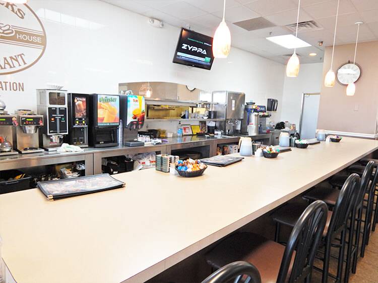 Flap Jacks | restaurant | 67051 Whitestown Pkwy, Zionsville, IN 46077, USA | 3173442222 OR +1 317-344-2222