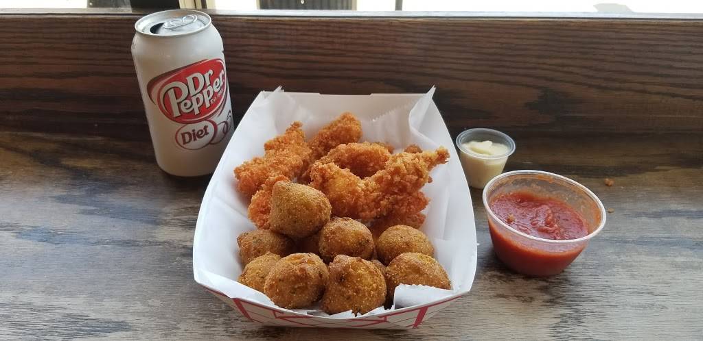 Snappys Shrimp | restaurant | 1901 W Irving Park Rd, Chicago, IL 60613, USA | 7732441008 OR +1 773-244-1008