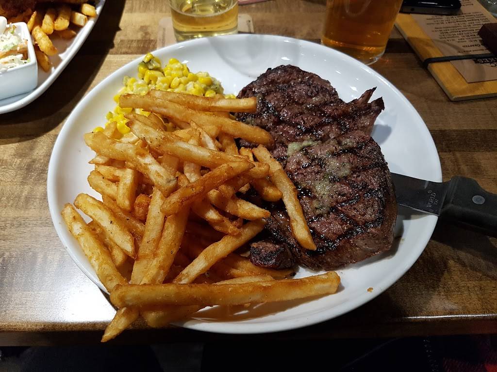 DC Oakes Brewhouse And Eatery | restaurant | 3581 E Harmony Rd #110, Fort Collins, CO 80528, USA | 9702862076 OR +1 970-286-2076