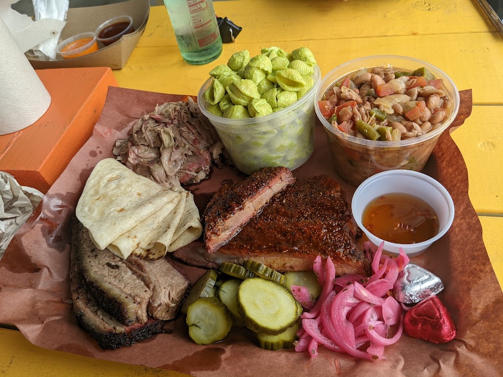 Reese Bros Barbecue | restaurant | 906 Hoefgen Ave, San Antonio, TX 78210, USA | 5129259205 OR +1 512-925-9205