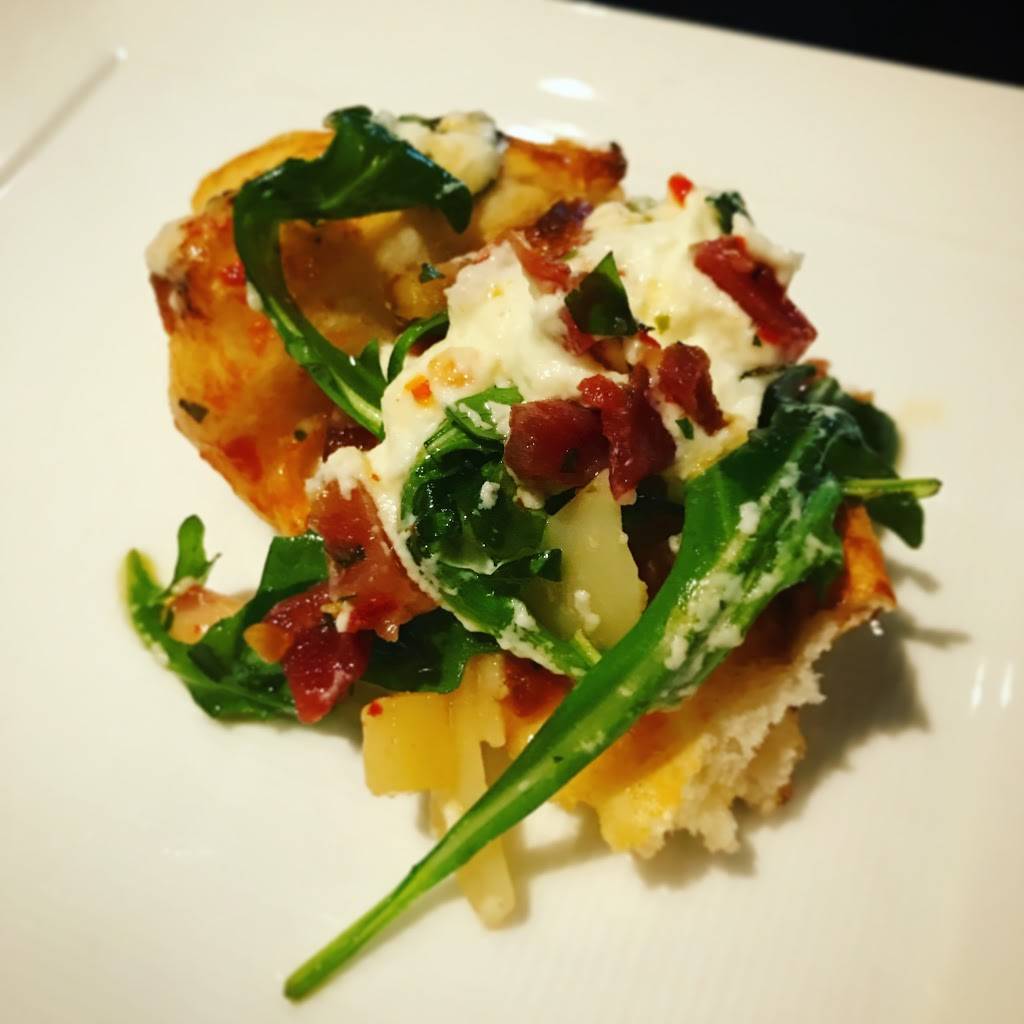 Neoteca | night club | 130 S Hough St, Barrington, IL 60010, USA | 8473821330 OR +1 847-382-1330