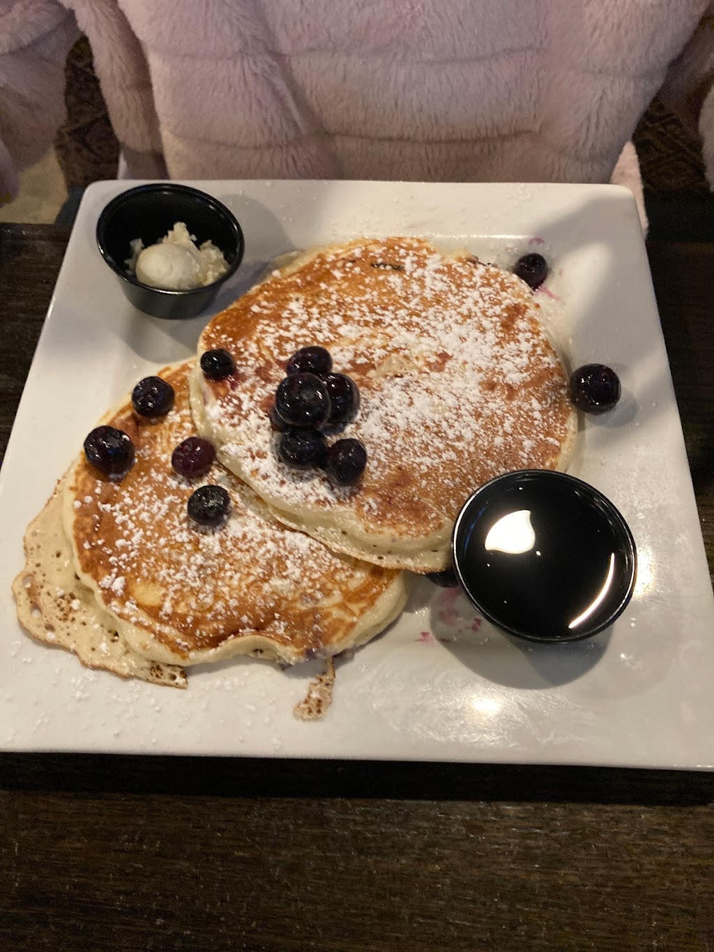 TCs Pub & Grub | restaurant | 25 E Ray Rd, Gilbert, AZ 85296, USA | 4806875540 OR +1 480-687-5540