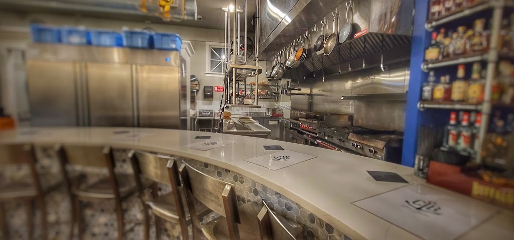 Commodore Bobs Yacht Club | restaurant | 517 University Dr, Starkville, MS 39759, USA | 6622688326 OR +1 662-268-8326