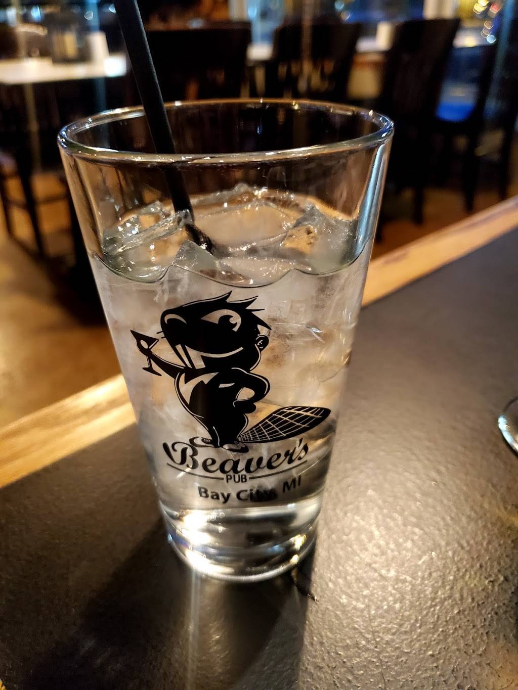 Beavers Pub | restaurant | 200 Center Ave, Bay City, MI 48708, USA | 9897783600 OR +1 989-778-3600