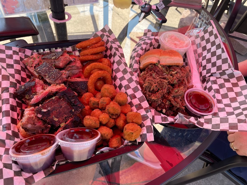 Jonathans Wood-Fire BBQ & Seafood | restaurant | 2111 E Crossroads Ln #106, Olathe, KS 66062, USA | 9137776115 OR +1 913-777-6115