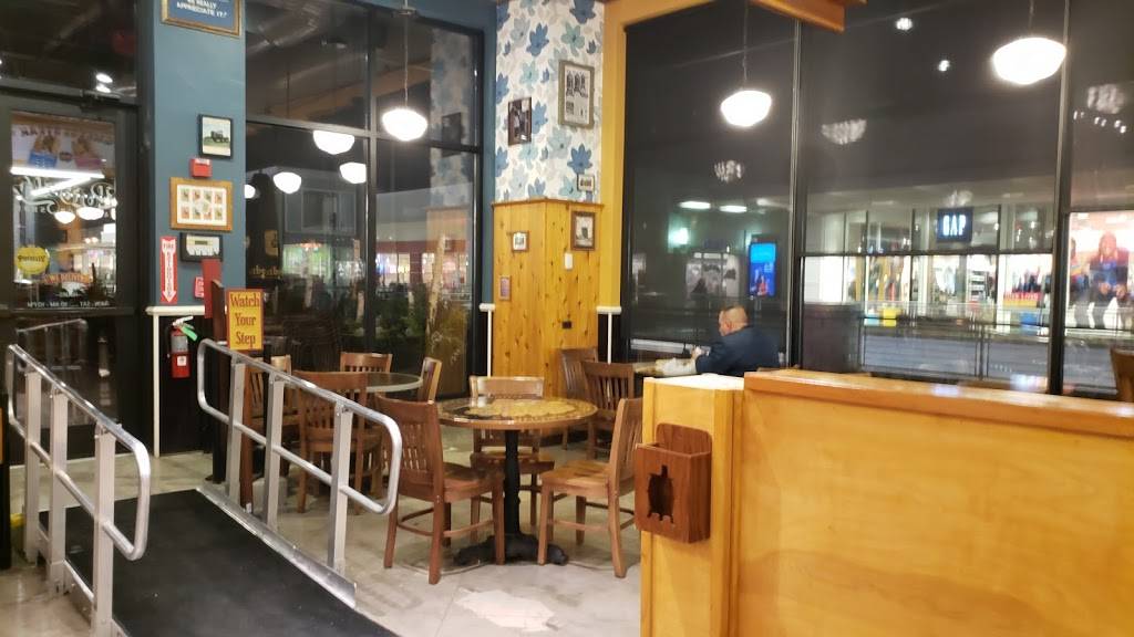 Potbelly Sandwich Shop | restaurant | 519 Oakbrook Center, Oak Brook, IL 60523, USA | 6305705216 OR +1 630-570-5216