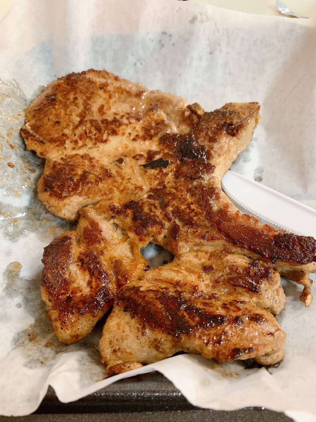 Charlie’s Kitchen seafood restaurant | restaurant | 228 W Chimes St, Baton Rouge, LA 70802, USA | 2254565773 OR +1 225-456-5773