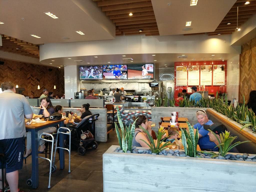 Hook Burger | restaurant | 24369 Magic Mountain Pkwy, Santa Clarita, CA 91355, USA | 6612532000 OR +1 661-253-2000