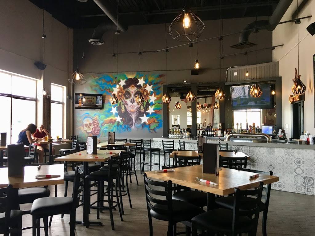 Mexicali Rosas | restaurant | 540 W Hunt Club Rd, Nepean, ON K2G 7B5, Canada | 6137374444 OR +1 613-737-4444