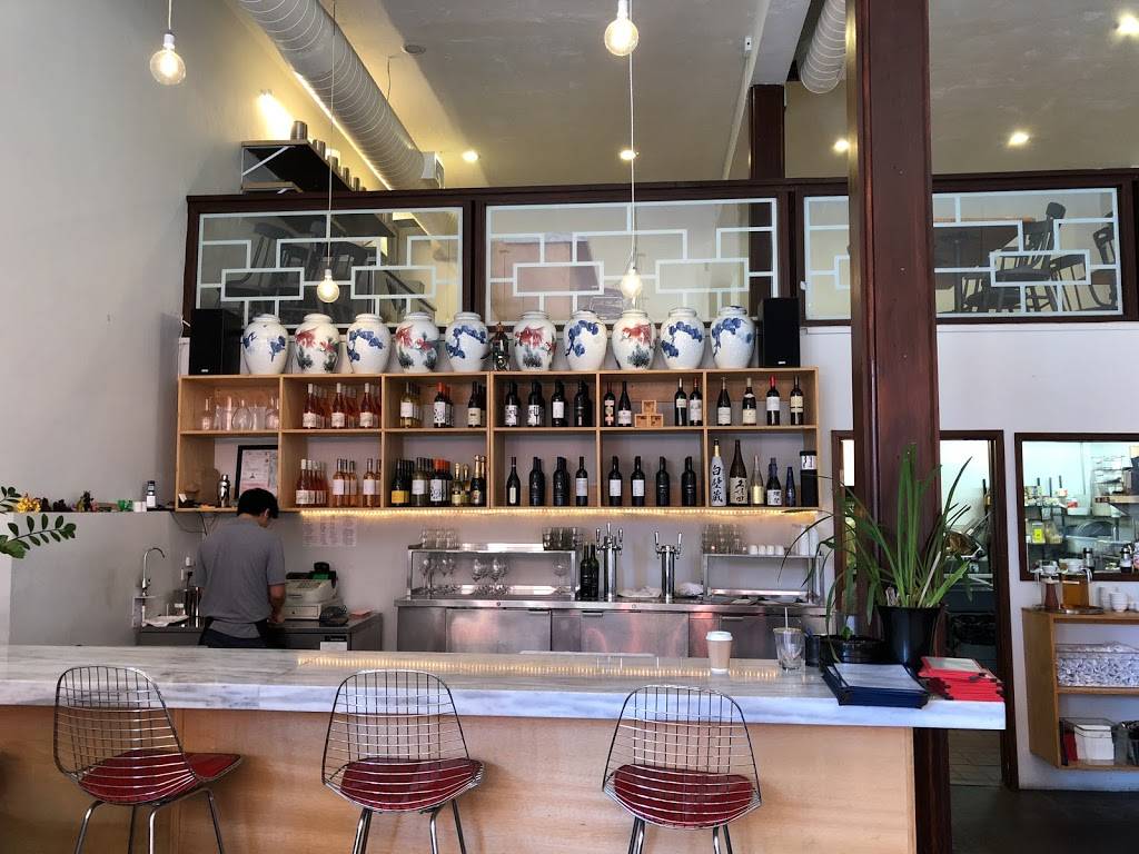 Blossom Vietnamese Restaurant | restaurant | 451 Gin Ling Way, Los Angeles, CA 90012, USA | 2136268345 OR +1 213-626-8345