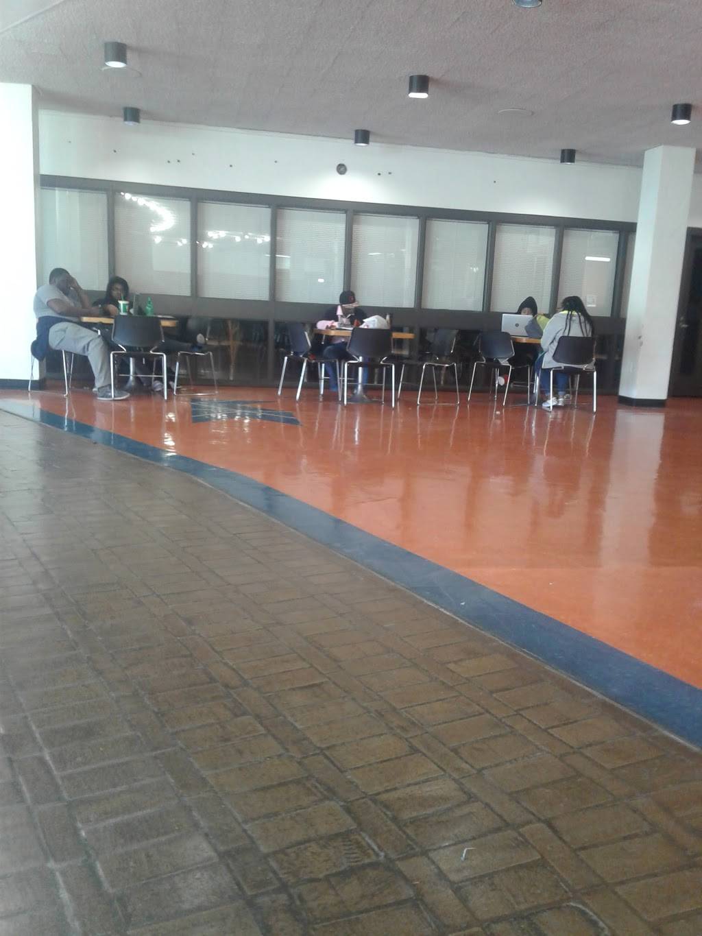 Subway Restaurants | restaurant | 1700 E Cold Spring Ln, Baltimore, MD 21251, USA | 4438854666 OR +1 443-885-4666