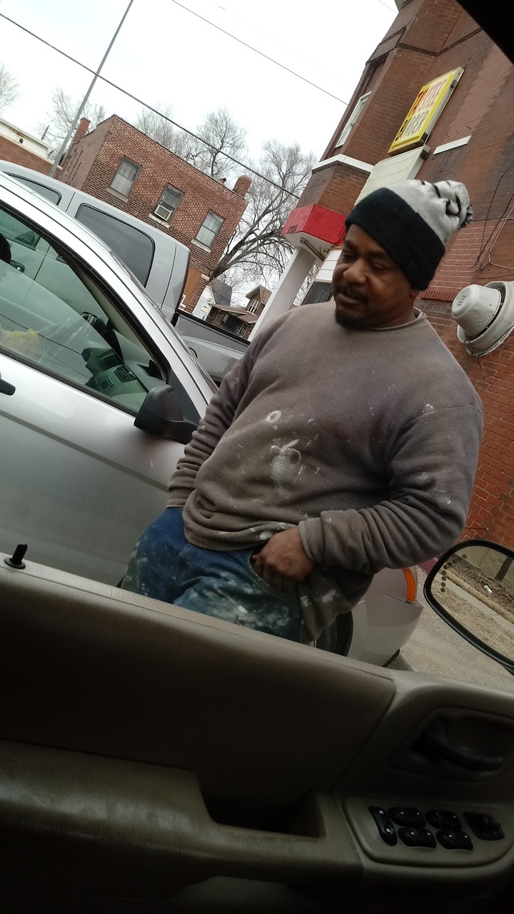 Taystee Burger | restaurant | 2700 State St, East St Louis, IL 62205, USA | 6182711722 OR +1 618-271-1722