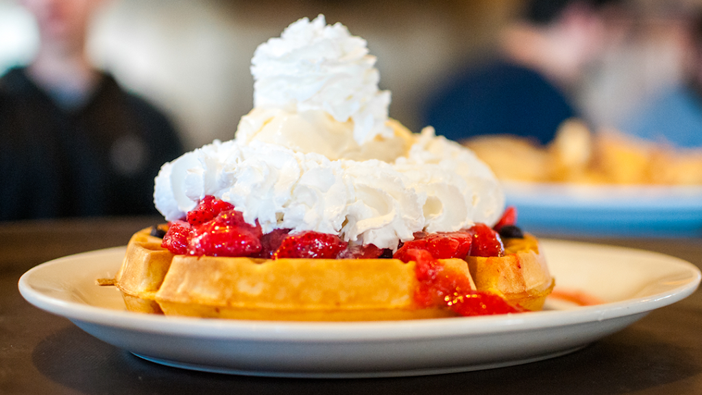 Windmill Family Restaurant | restaurant | 172 Loudon Rd, Concord, NH 03301, USA | 6032250600 OR +1 603-225-0600