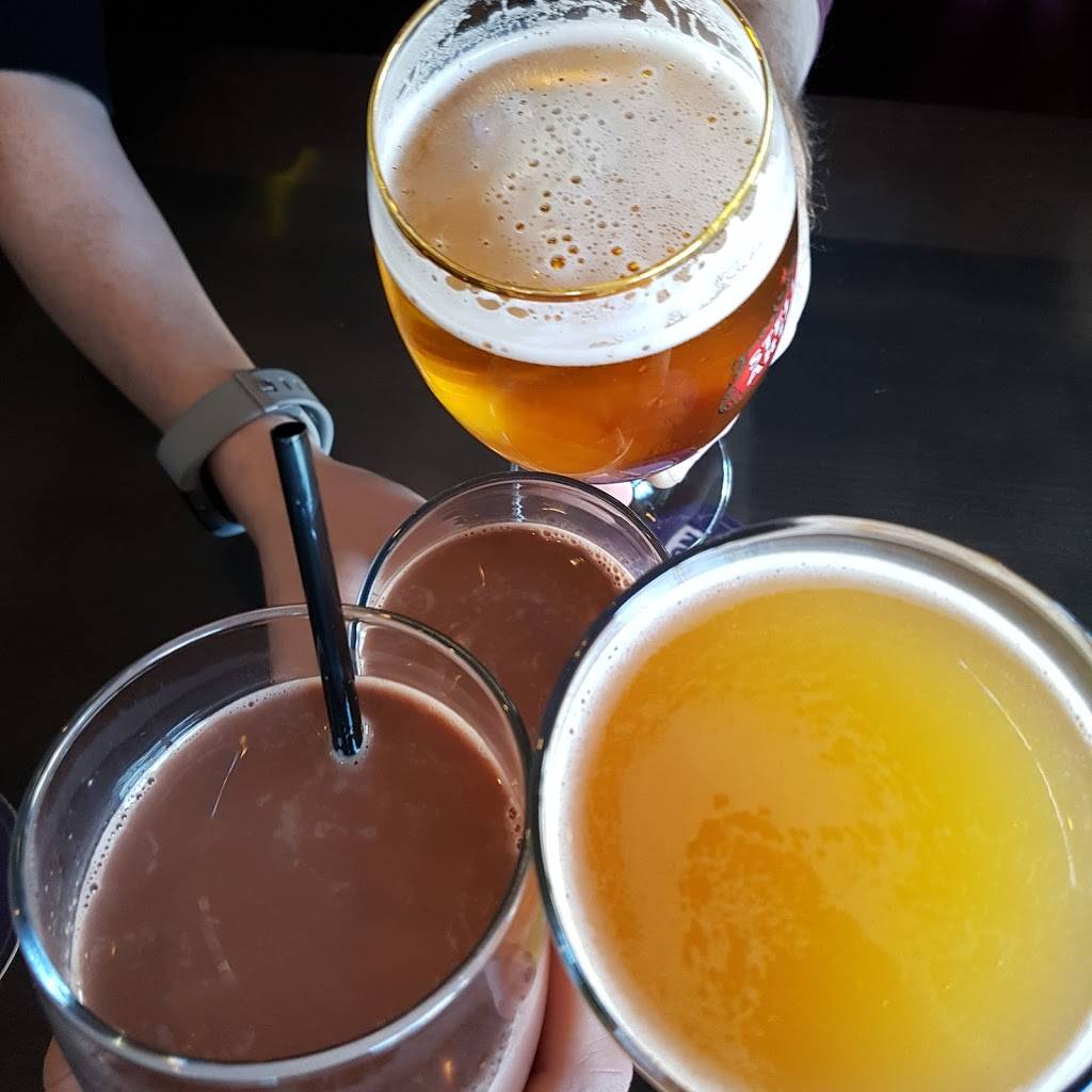 St. Louis Bar & Grill | restaurant | 541 Holland St W Unit S1, Bradford, ON L3Z 0C1, Canada | 9057750055 OR +1 905-775-0055