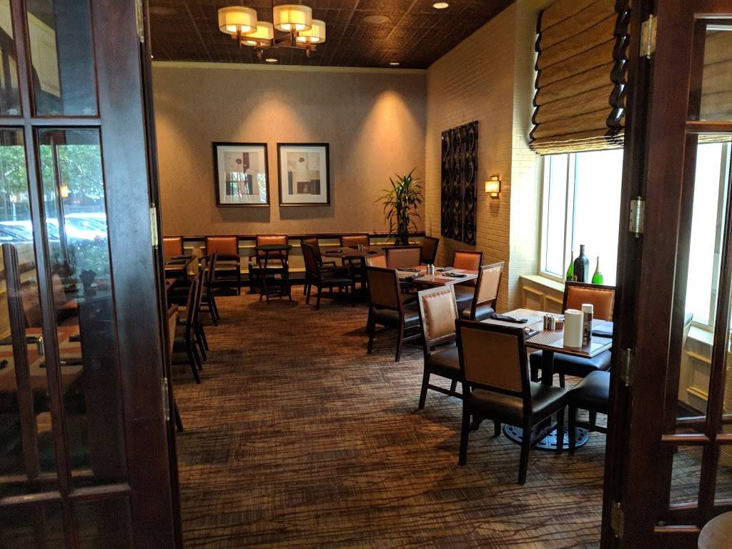 Augustinos Italian Eatery and Prime Steaks | restaurant | 2 10th St, Augusta, GA 30901, USA | 7068236521 OR +1 706-823-6521