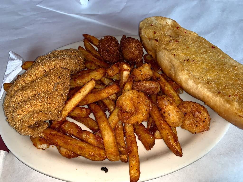 Pearls Oyster House | restaurant | 299 S Main St, Memphis, TN 38103, USA | 9015229070 OR +1 901-522-9070