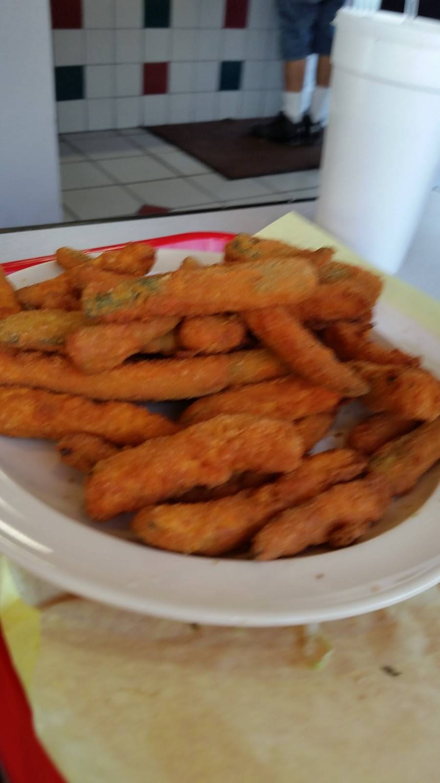 Bobs Hamburgers | restaurant | 1151 W Pacific Coast Hwy, Harbor City, CA 90710, USA | 3103266695 OR +1 310-326-6695