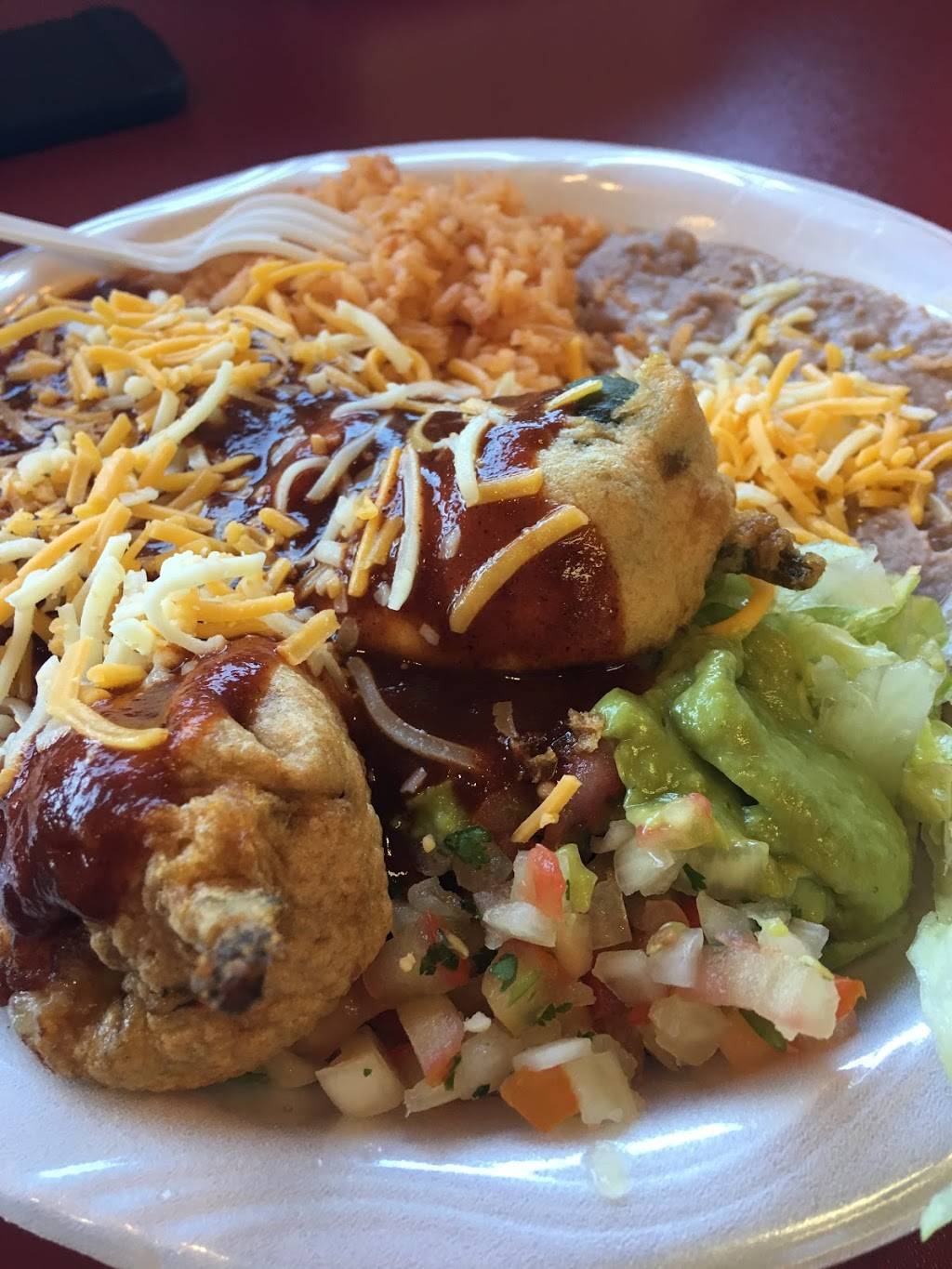 DLeons Mexican Food | restaurant | 1221 N 27th St, Lincoln, NE 68503, USA | 4024747100 OR +1 402-474-7100