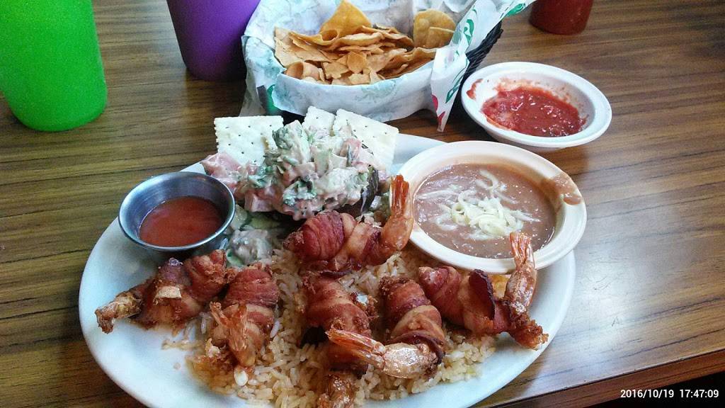 Santis | restaurant | 1302 Meeting Street Rd, Charleston, SC 29405, USA | 8437222633 OR +1 843-722-2633