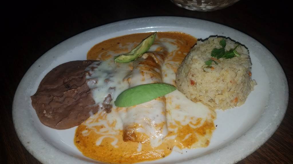 Los Caporales Mexican Restaurant | restaurant | 18718 TX-249, Houston, TX 77070, USA | 2814776215 OR +1 281-477-6215
