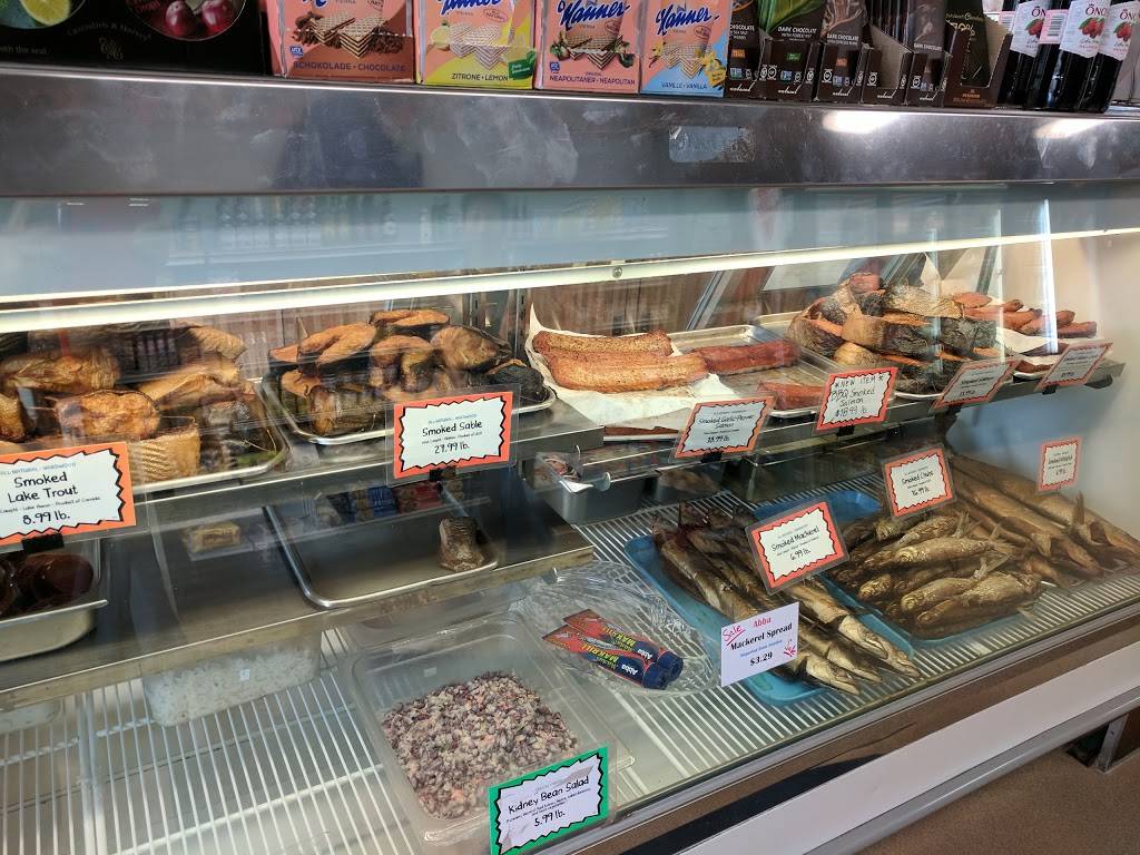 Hagens Fish Market | restaurant | 5635 W Montrose Ave, Chicago, IL 60634, USA | 7732831944 OR +1 773-283-1944