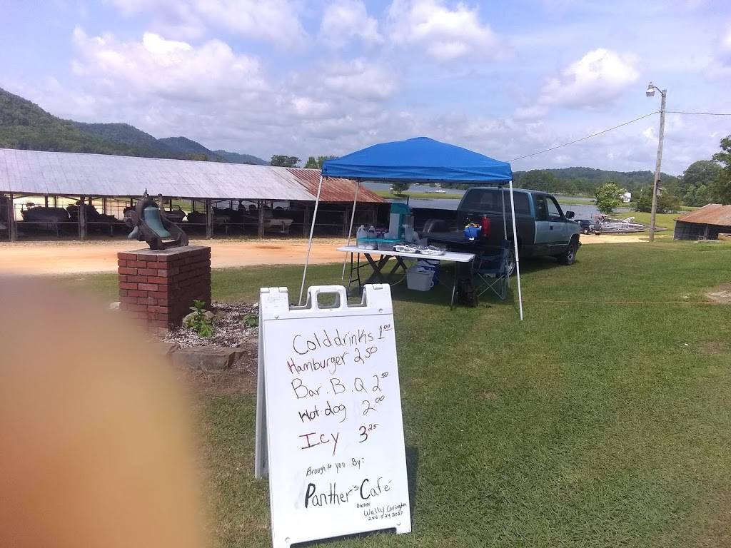 Panther Cafe | restaurant | 372 S Valley Ave, Collinsville, AL 35961, USA | 2565242087 OR +1 256-524-2087