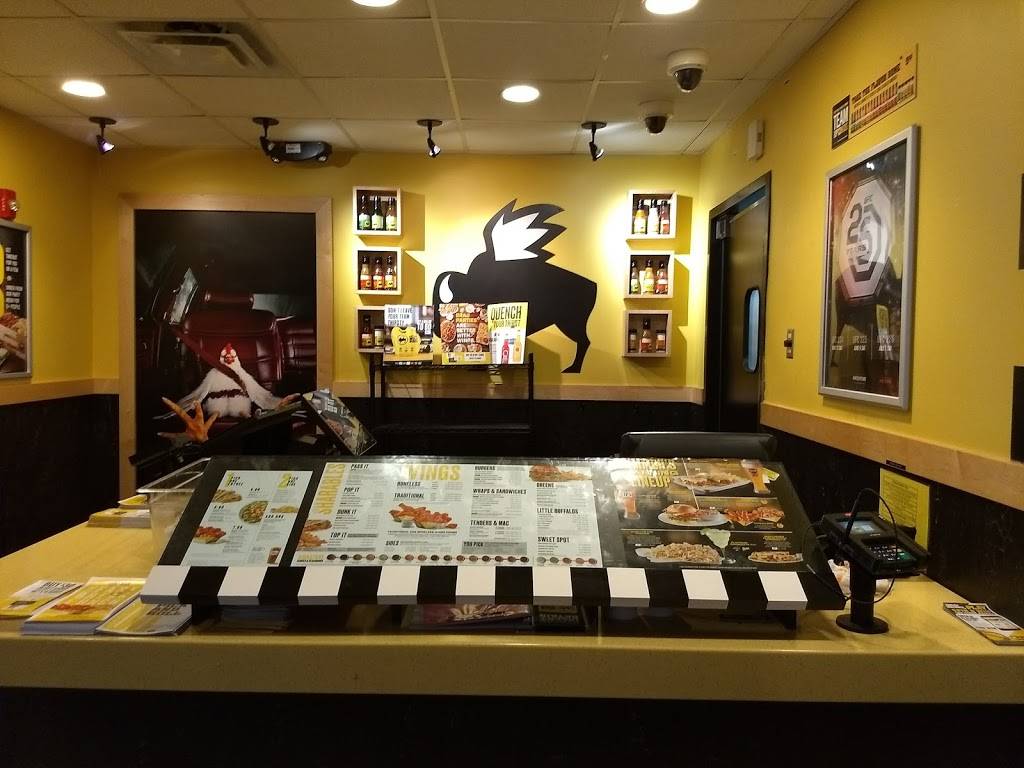 Buffalo Wild Wings | restaurant | 1494 W. O. Ezell Boulevard, Spartanburg, SC 29301, USA | 8645760257 OR +1 864-576-0257