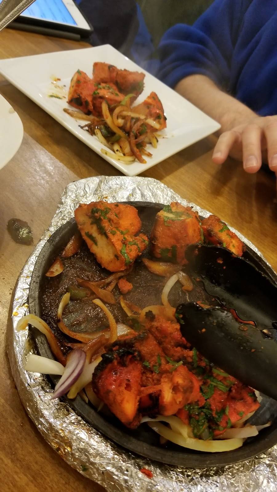 Green Chili indian Restaurant | restaurant | 641 S West End Blvd, Quakertown, PA 18951, USA | 2673474420 OR +1 267-347-4420