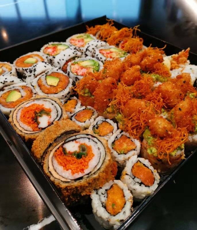 Sushi Shop | restaurant | 4638 Voie, Desserte S Autoroute 440, Laval, QC H7T 2Z8, Canada | 4506812021 OR +1 450-681-2021