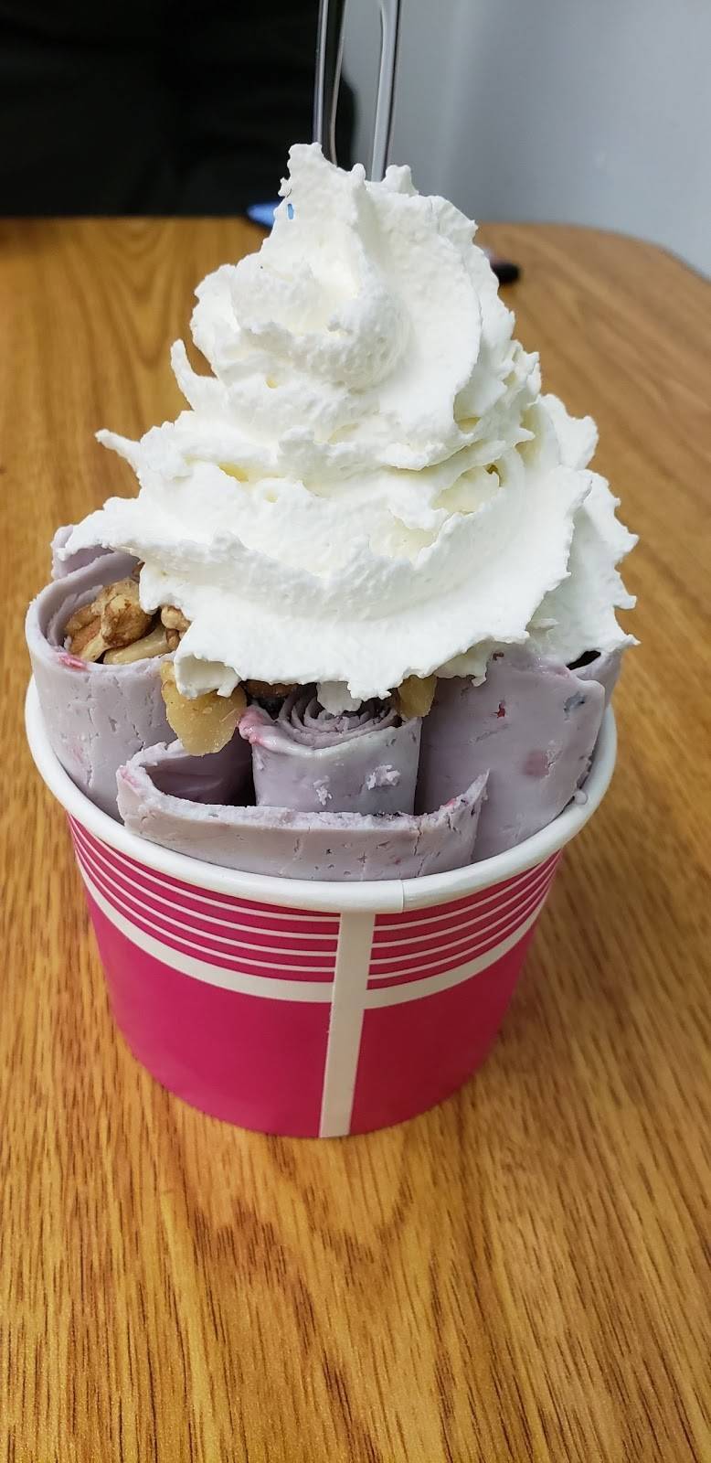 Klix Rolled Ice Cream Pizza Arcade | restaurant | 228 Interstate Dr #124, Crossville, TN 38555, USA | 9317877432 OR +1 931-787-7432