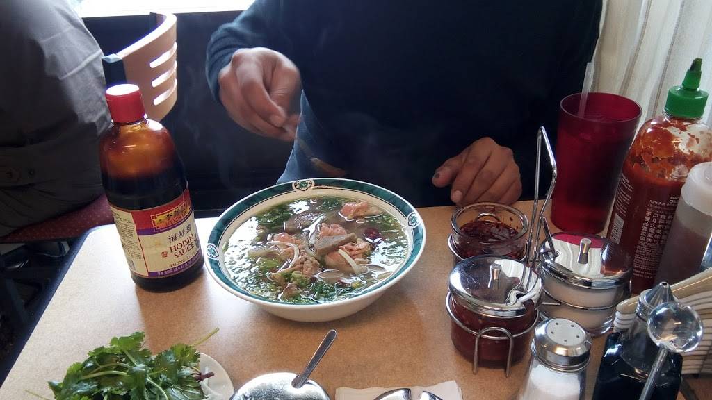 Pho Vietnam #3 | restaurant | 9001 Jewel Lake Rd #11, Anchorage, AK 99502, USA | 9072742033 OR +1 907-274-2033