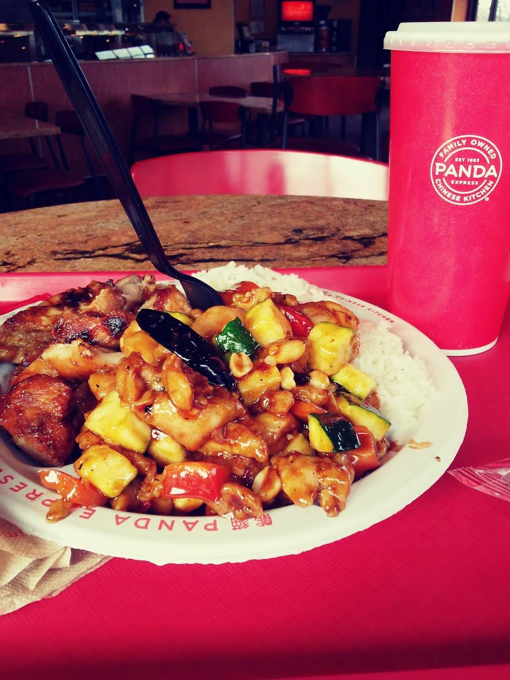 Panda Express | restaurant | 299 North, KS-7, Olathe, KS 66061, USA | 9133932299 OR +1 913-393-2299