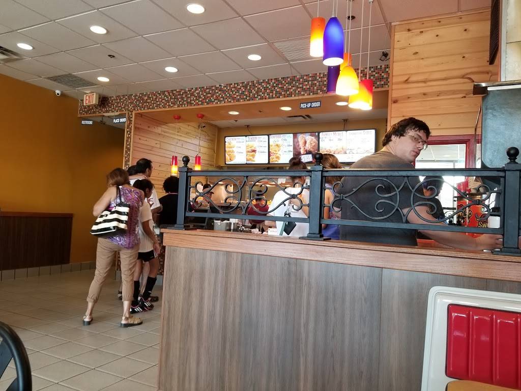 Popeyes Louisiana Kitchen | restaurant | 18074 Mateny Rd, Germantown, MD 20874, USA | 3015408380 OR +1 301-540-8380