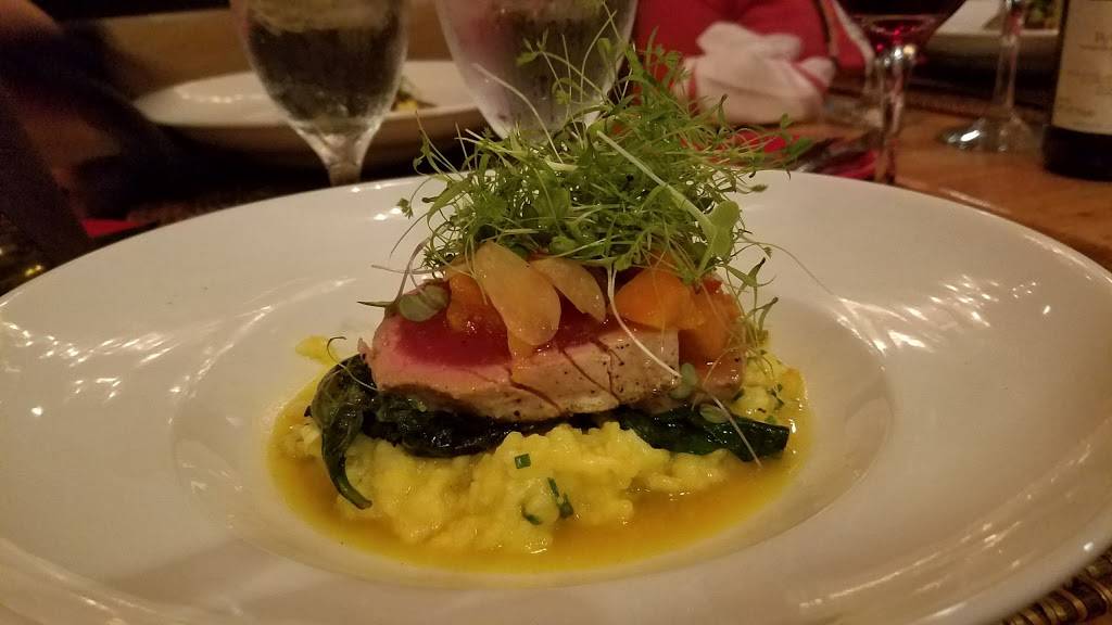 HogsHead Kitchen and Wine Bar | restaurant | 1555 Fording Island Rd, Hilton Head Island, SC 29926, USA | 8438374647 OR +1 843-837-4647