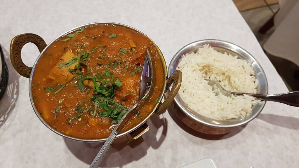 Shangri-La Nepalese & Indian Cuisine | restaurant | 7345 Wisconsin Ave A, Bethesda, MD 20814, USA | 3016564444 OR +1 301-656-4444