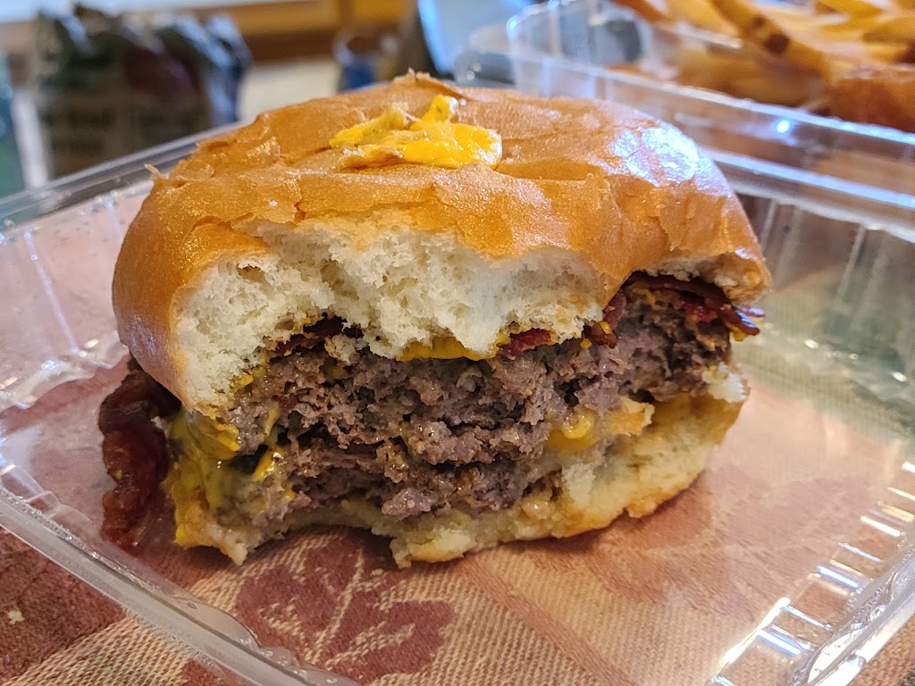 Philly cheese house | restaurant | 2131 Yew St, Forest Grove, OR 97116, USA | 5037408369 OR +1 503-740-8369