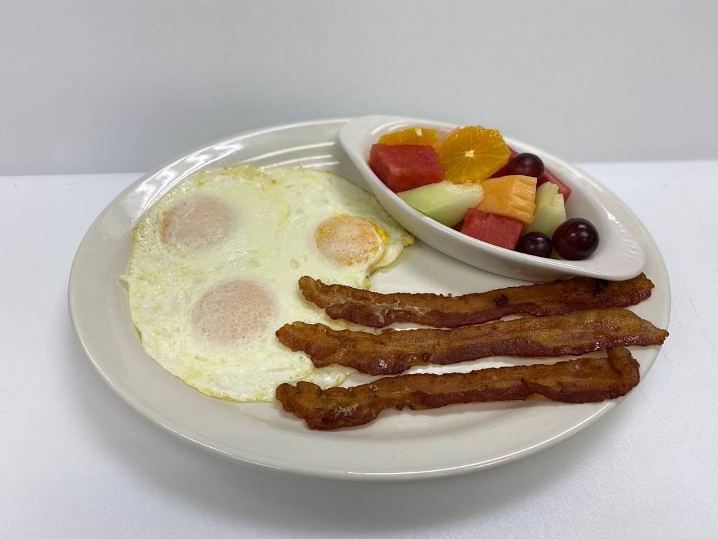 Martins Pancake House | restaurant | 7947 Golf Rd, Morton Grove, IL 60053, USA | 2244702842 OR +1 224-470-2842