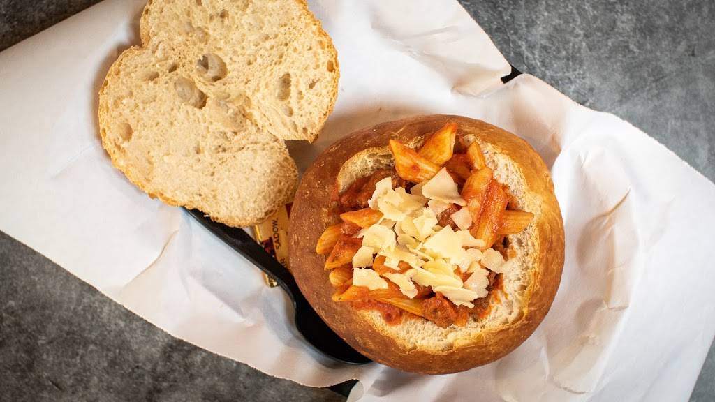 The Broadway Deli & Lounge | restaurant | 316 SW Washington St, Peoria, IL 61602, USA | 3094319708 OR +1 309-431-9708