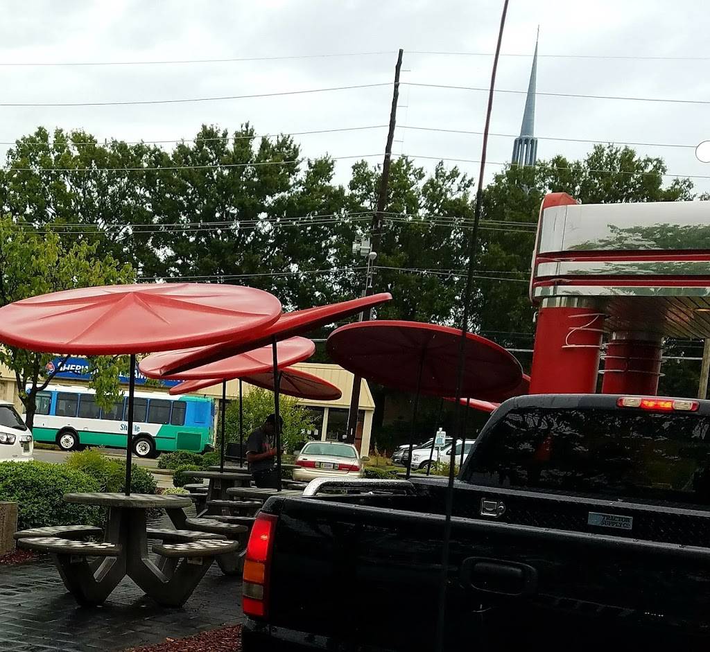 Checkers | restaurant | 700 Governors Dr SW, Huntsville, AL 35801, USA | 2565363456 OR +1 256-536-3456