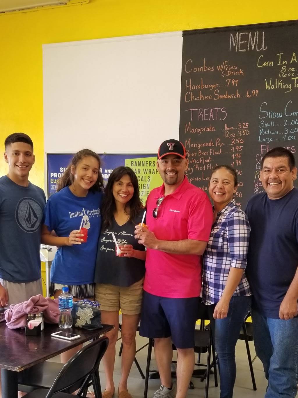 Lalas | restaurant | 108 S Front St, Kyle, TX 78640, USA | 5122620126 OR +1 512-262-0126