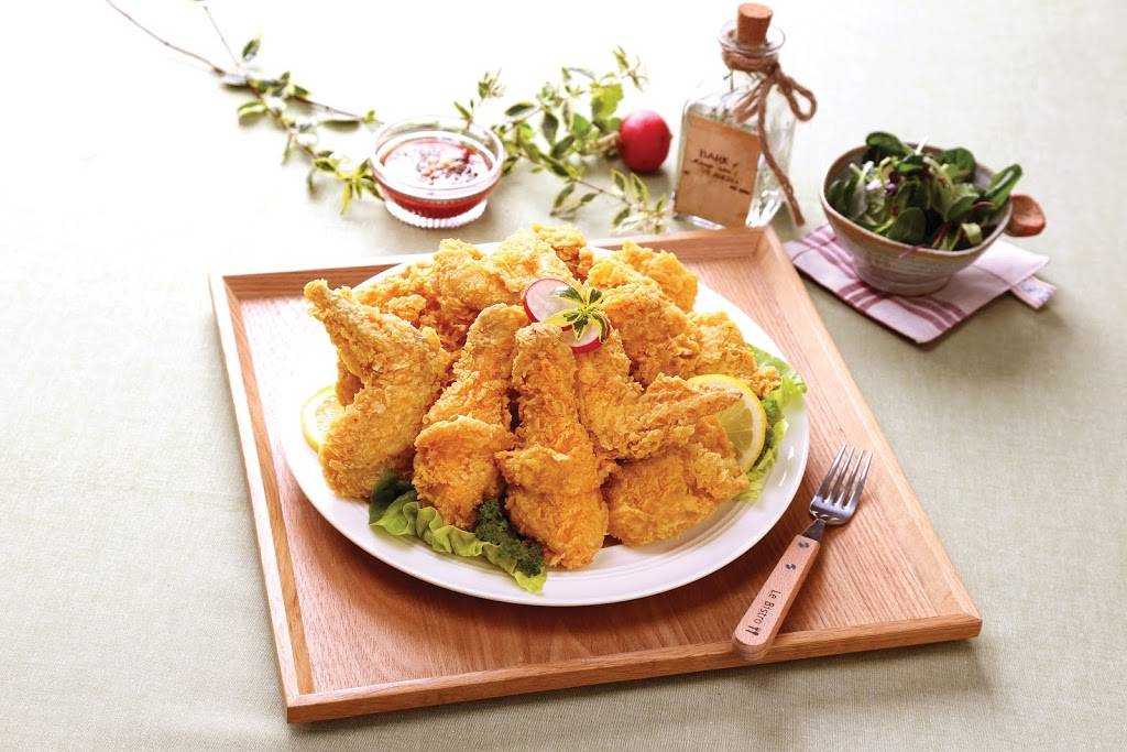 Vons Chicken Aurora | restaurant | 12101 E Iliff Ave Unit K, Aurora, CO 80014, USA | 7208452784 OR +1 720-845-2784
