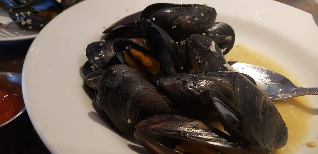 Merivale Fish Mkt & Seafood | restaurant | 1482 Merivale Rd, Nepean, ON K2E 6Z5, Canada | 6137237203 OR +1 613-723-7203