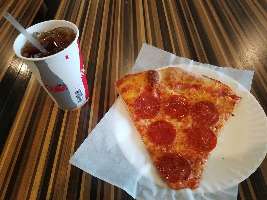 Maglios Pizza | restaurant | 7220 Hancock Village Dr, Chesterfield, VA 23832, USA | 8046394508 OR +1 804-639-4508