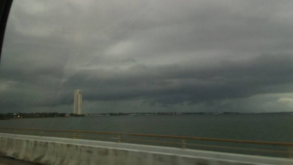 Luna Restaurant | restaurant | 3000 NASA Road 1, Houston, TX 77058, USA | 8328640035 OR +1 832-864-0035