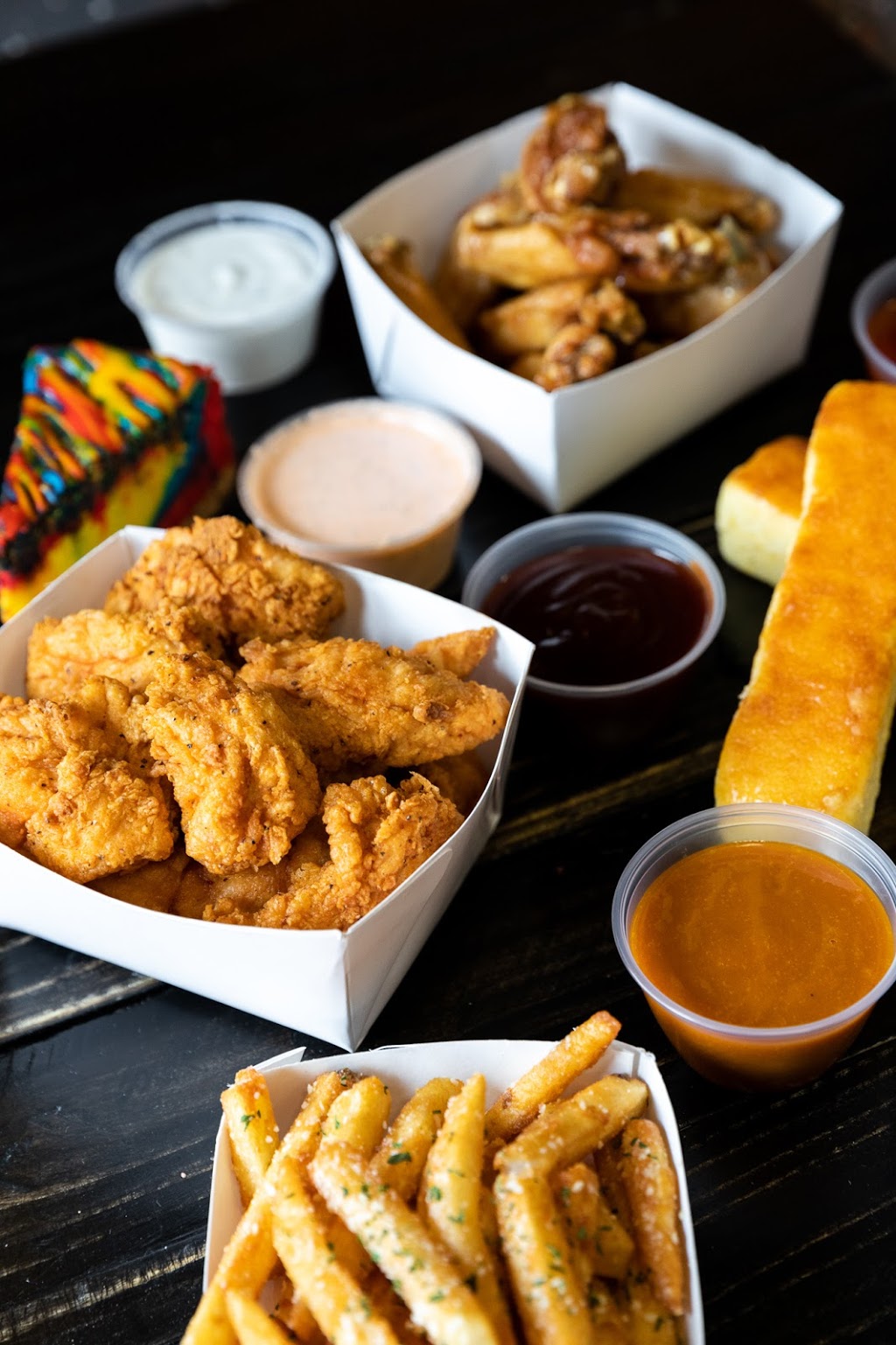 Wing Snob | restaurant | 360 E Round Grove Rd Ste 840, Lewisville, TX 75067, USA | 9729249464 OR +1 972-924-9464