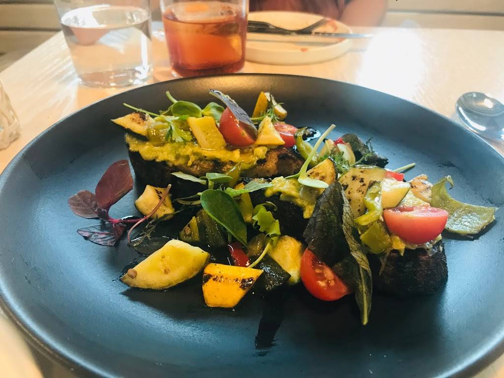 G-Love | restaurant | 1615 NW 21st Ave, Portland, OR 97209, USA | 9712291043 OR +1 971-229-1043