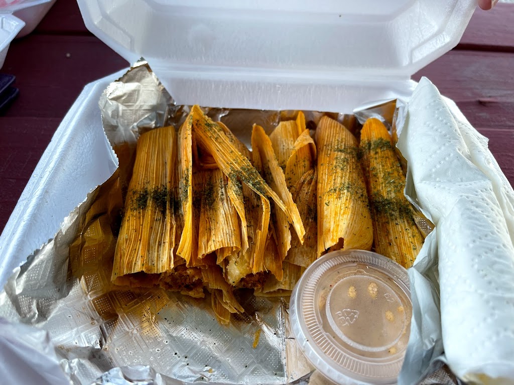 Amazin Cajun Grill | restaurant | 955 LA-17, Epps, LA 71237, USA | 3185474172 OR +1 318-547-4172