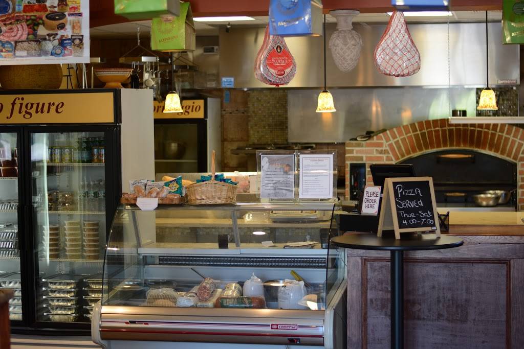 Go Pasta | restaurant | 32 Old Tower Hill Rd, Wakefield, RI 02879, USA | 4012844311 OR +1 401-284-4311