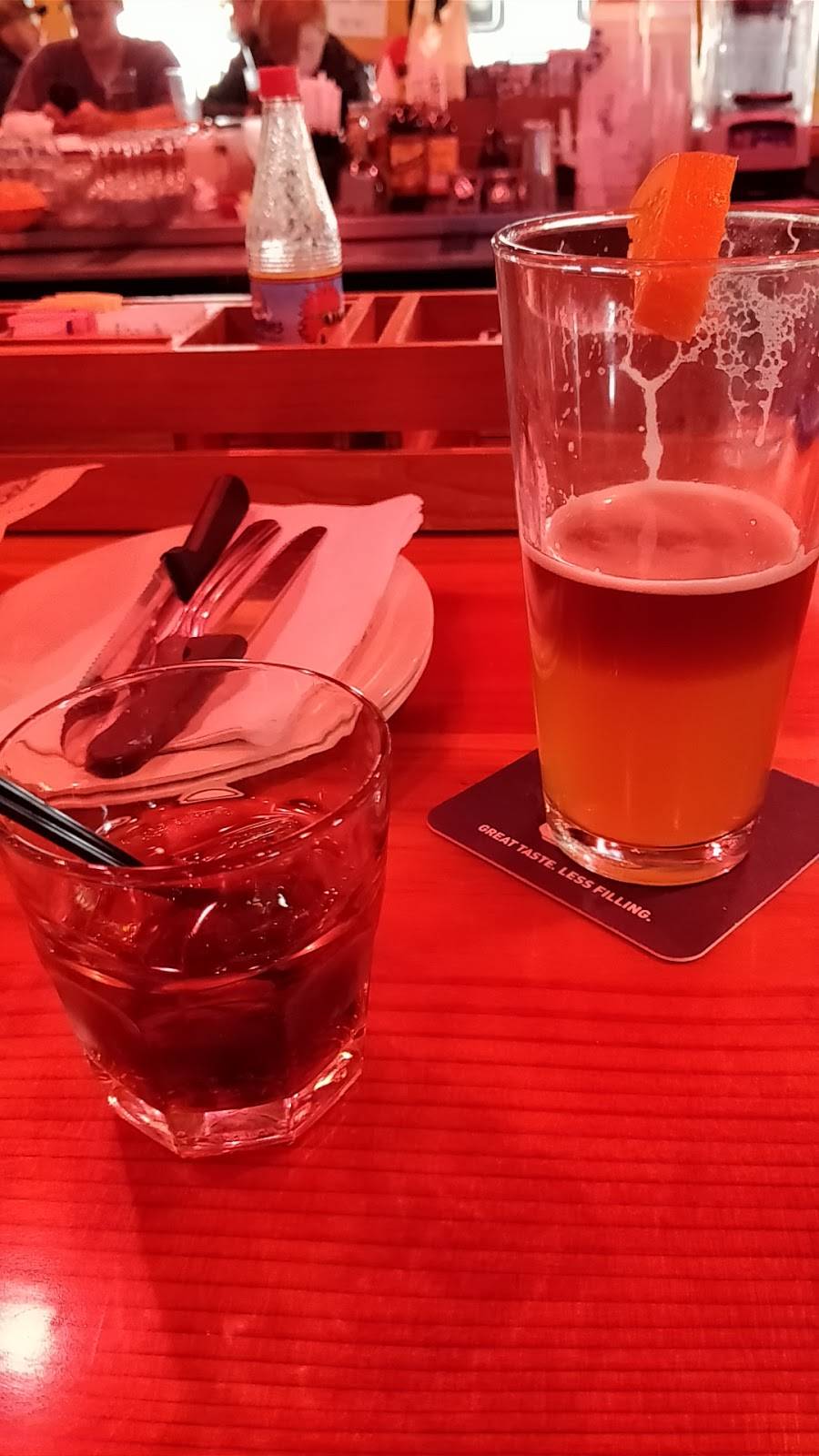 Roosters | restaurant | 1720 N Bechtle Ave, Springfield, OH 45504, USA | 9377175409 OR +1 937-717-5409